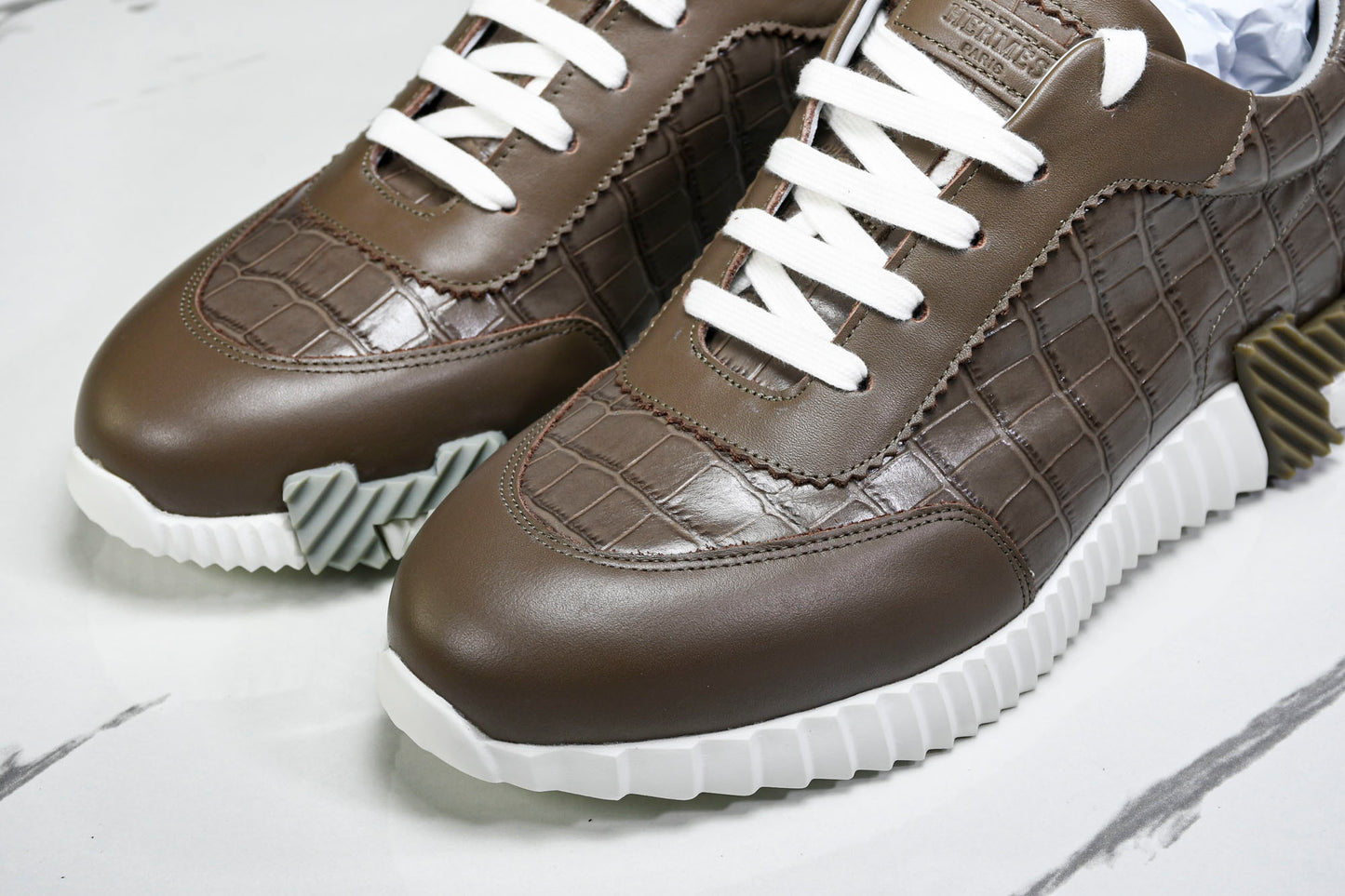 Hermès Bouncing Sneaker 'Etoupe Crocodile'