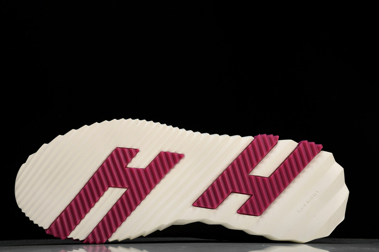 Hermès Bouncing Sneaker 'Noir Bordeaux'