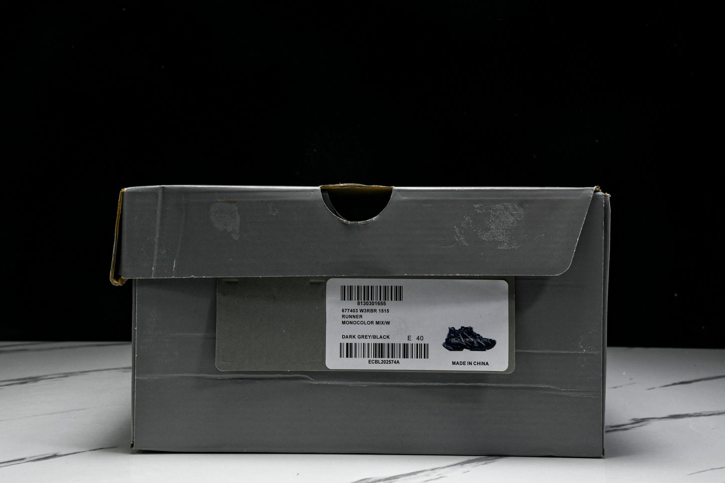 Runner 'Dark Grey Black'