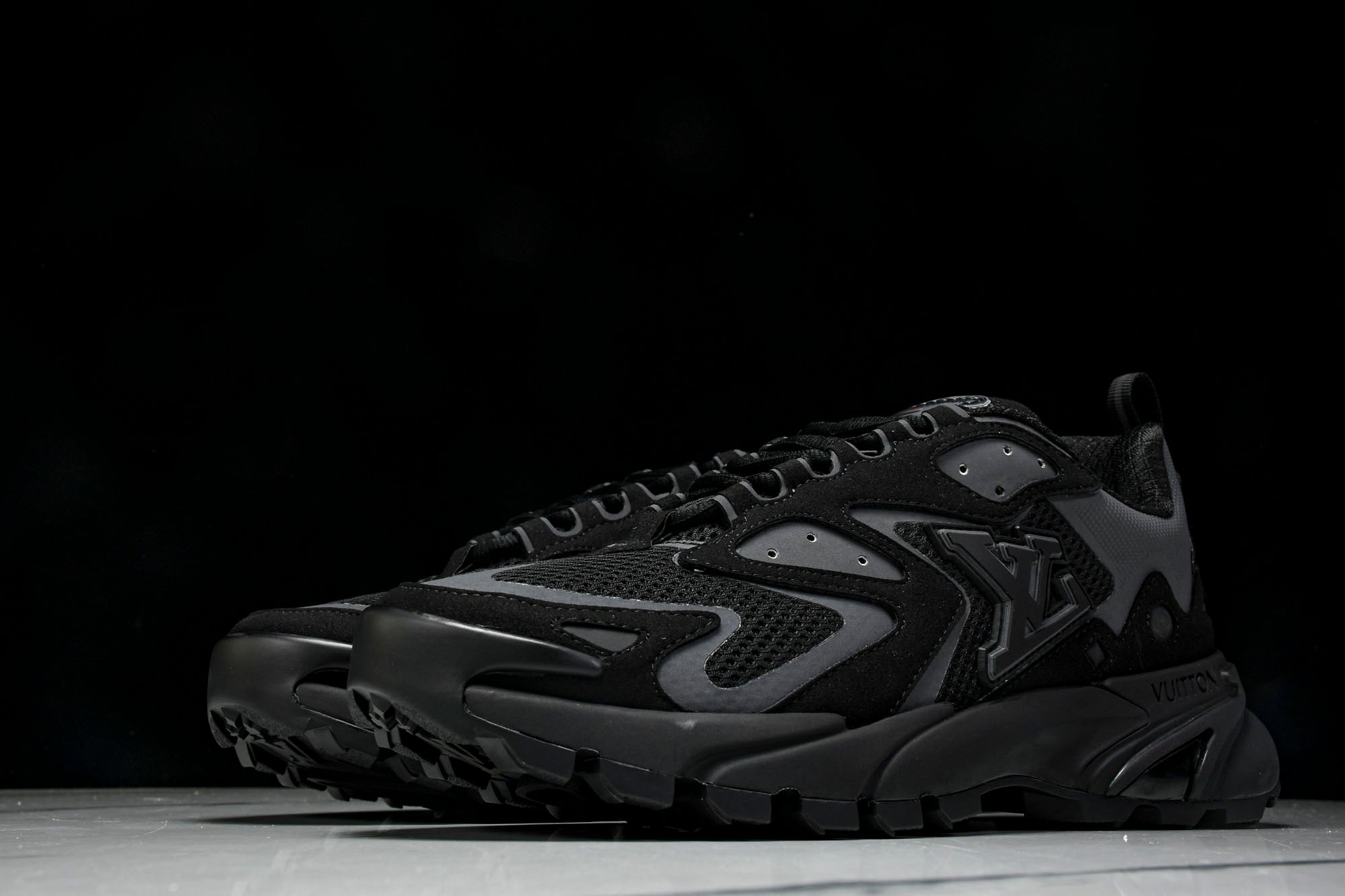 Louis Vuittоп Runner Tatic Sneaker 'Black'