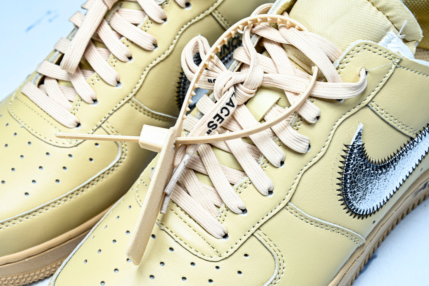 Off-White AF1 'Sesame'