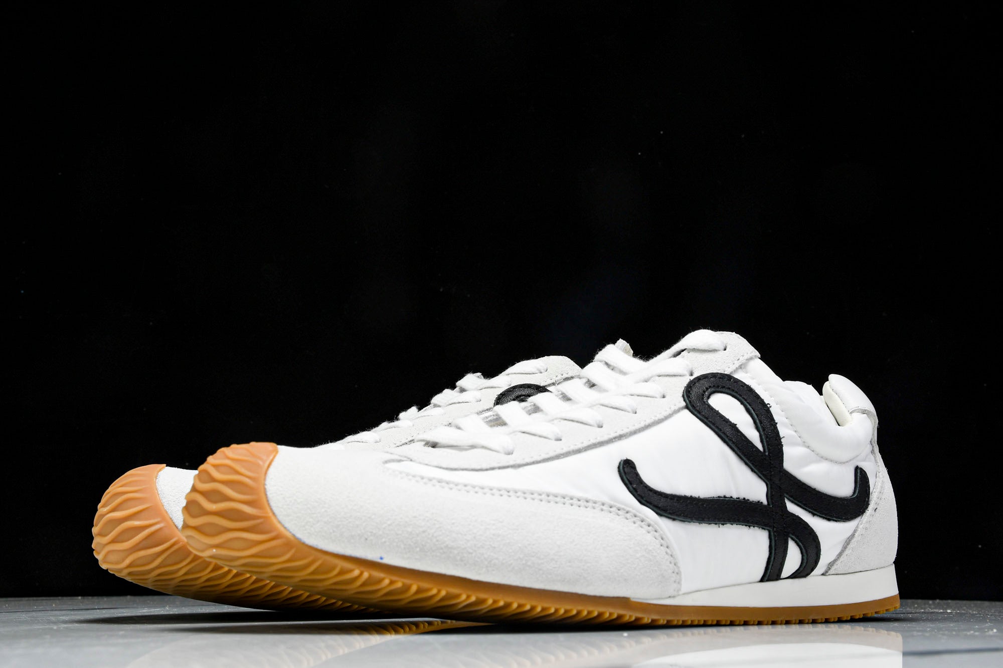 Loewe Ballet Runner 2.0 'White Black'