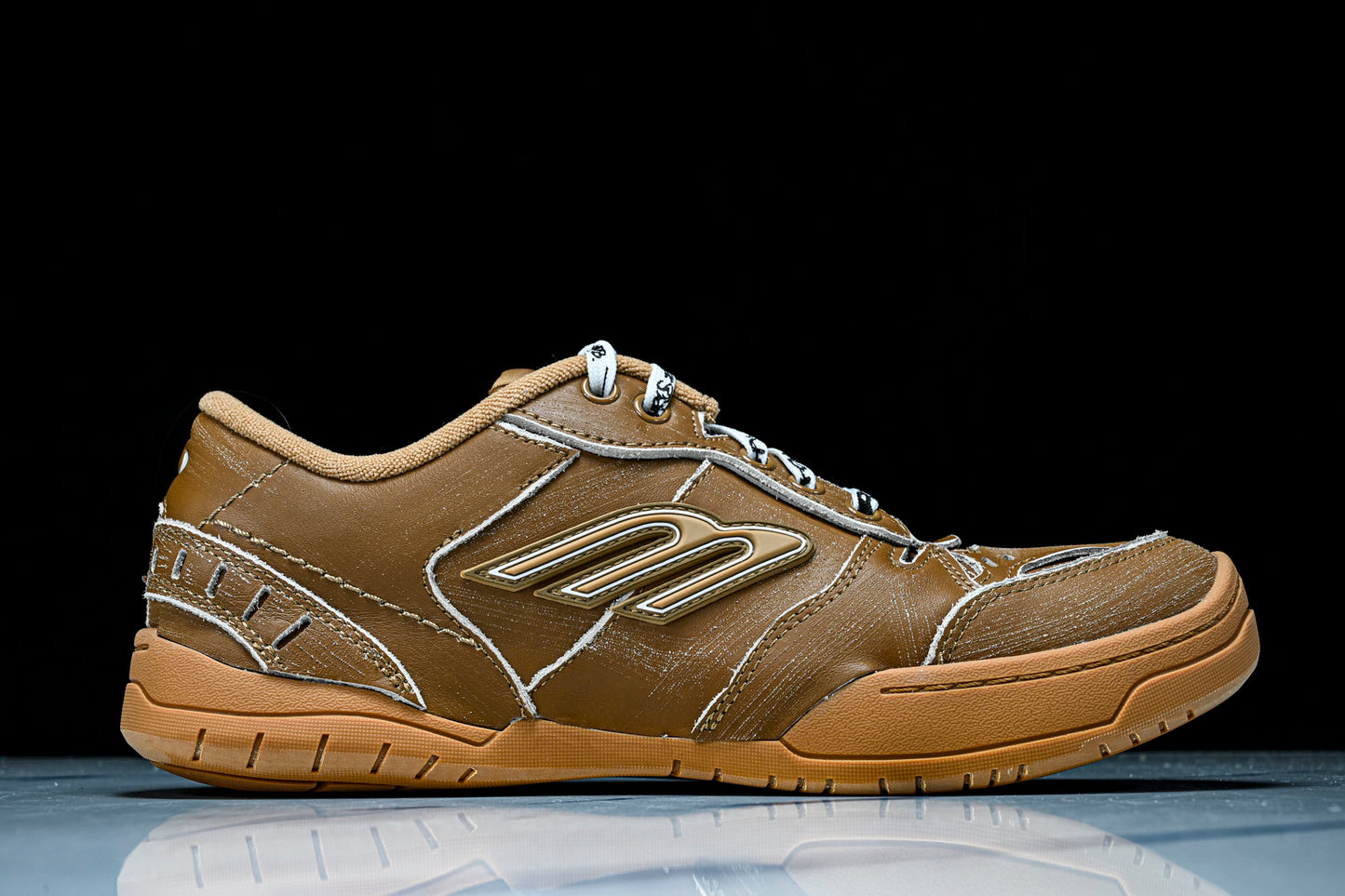 Вalenciaga Hamptons Worn-Out Sneaker 'Camel Brown'