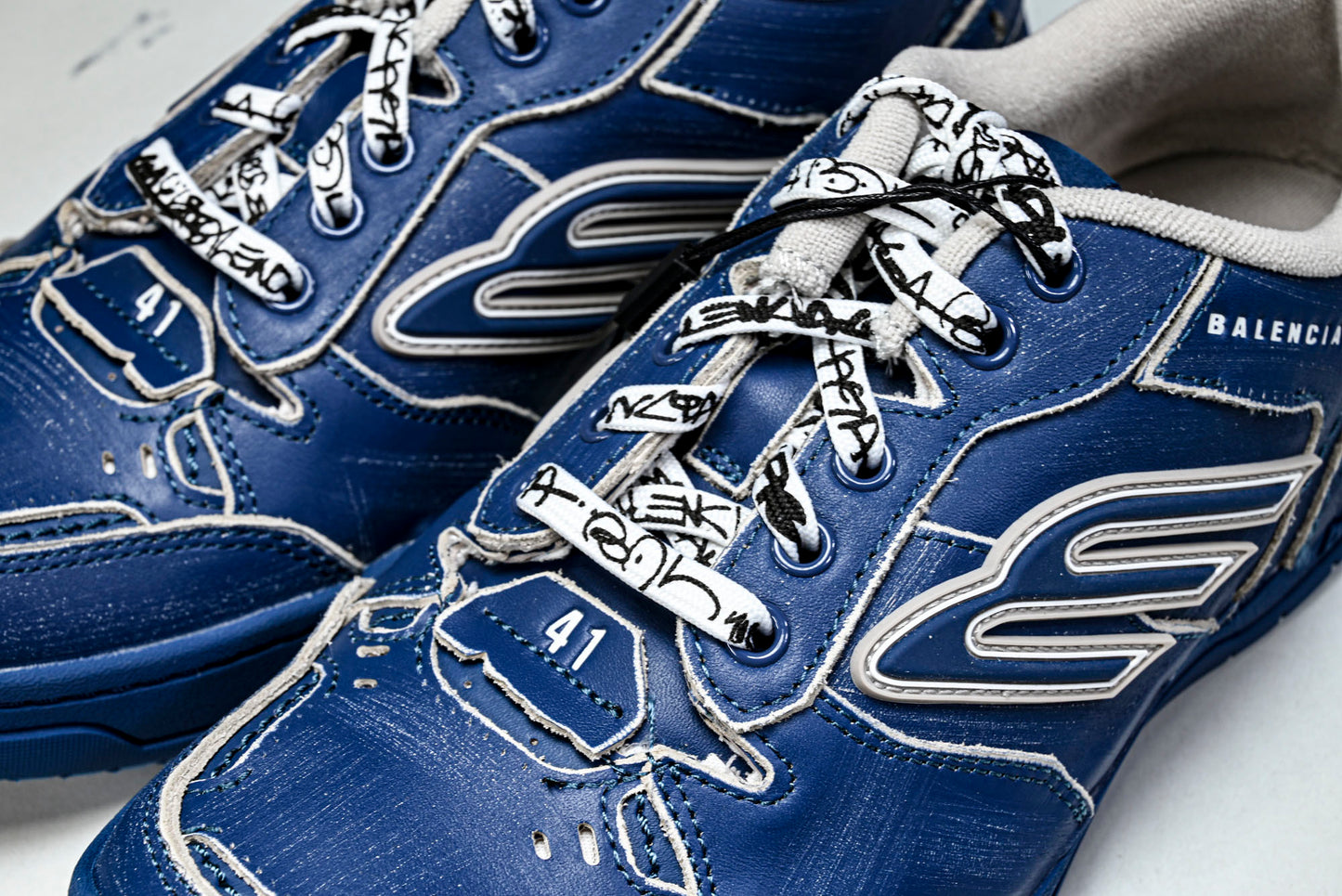 Вalenciaga Hamptons Worn-Out Sneaker 'Navy Blue'