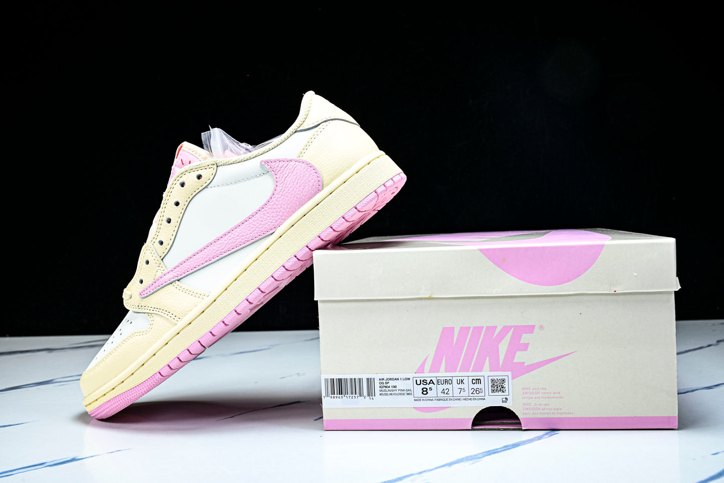 Travis Scott AJ1 Retro Low OG 'Muslin Shy Pink'