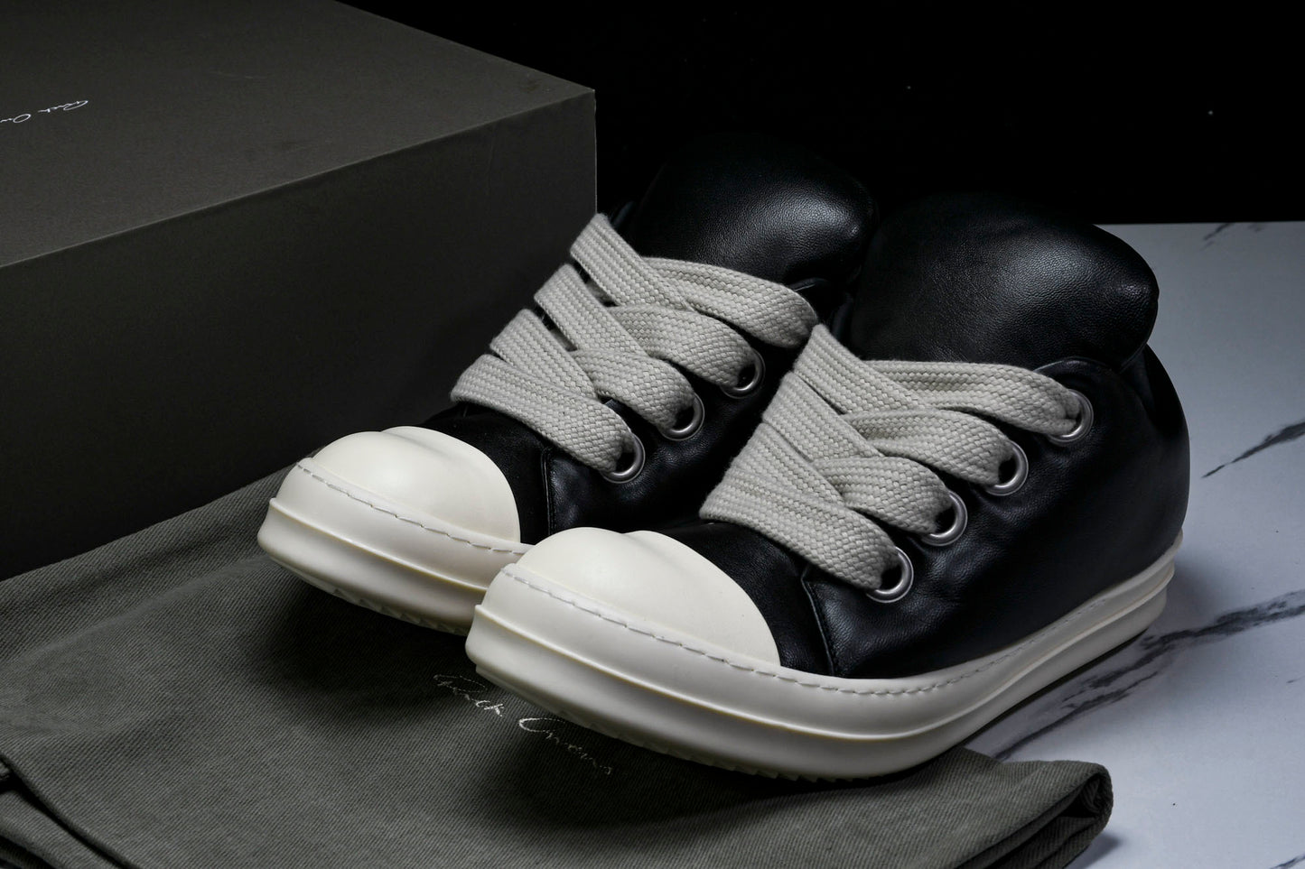 Rick Owens Luxor Jumbo Lace Padded Low 'Black'