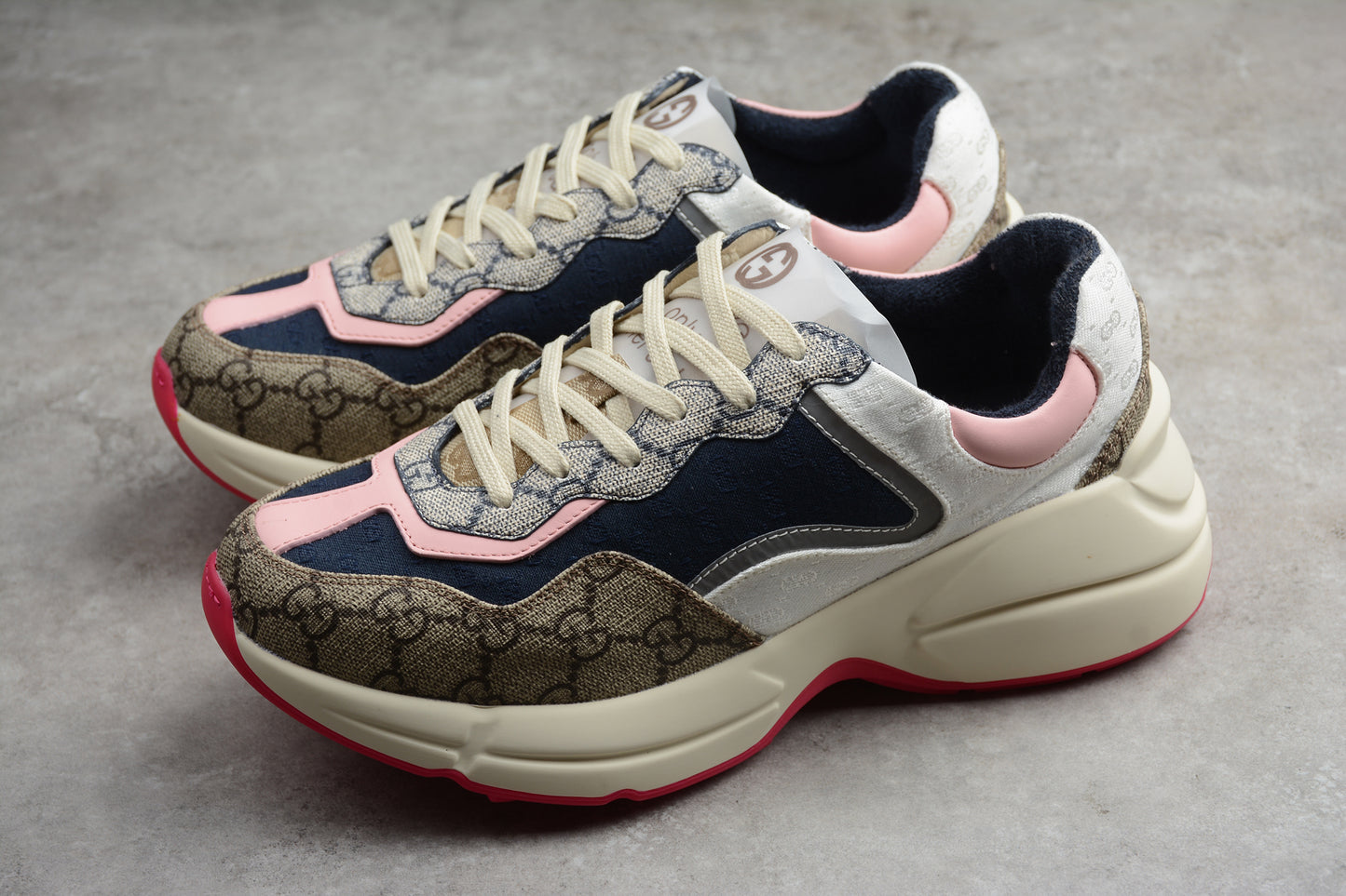 Guссi Rhyton 'Beige White Pink'