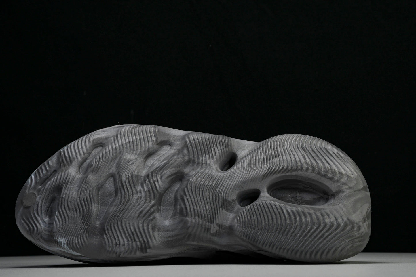 Yzy Foam RNNR 'MX Granite'