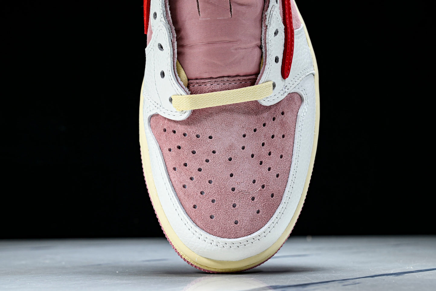 Travis Scott AJ1 Retro Low OG 'Tropical Pink'