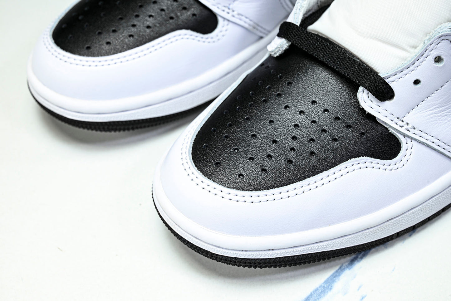 Union LA x Fragment x AJ1 Retro High 'White Black'