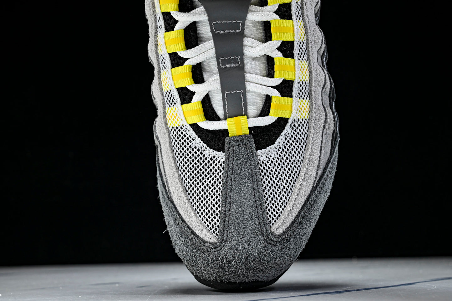 Undefeated x AM95 Geo Exclusive Pack 'Shanghai Opti Yellow'