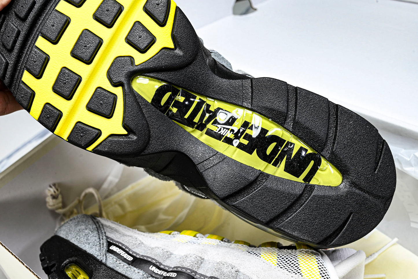 Undefeated x AM95 Geo Exclusive Pack 'Shanghai Opti Yellow'