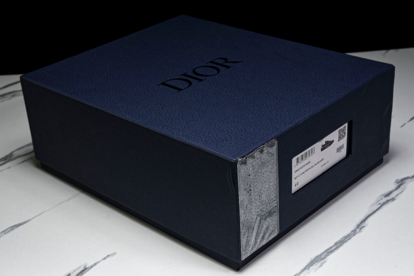 D1or B23 Low ‘Oblique Black’