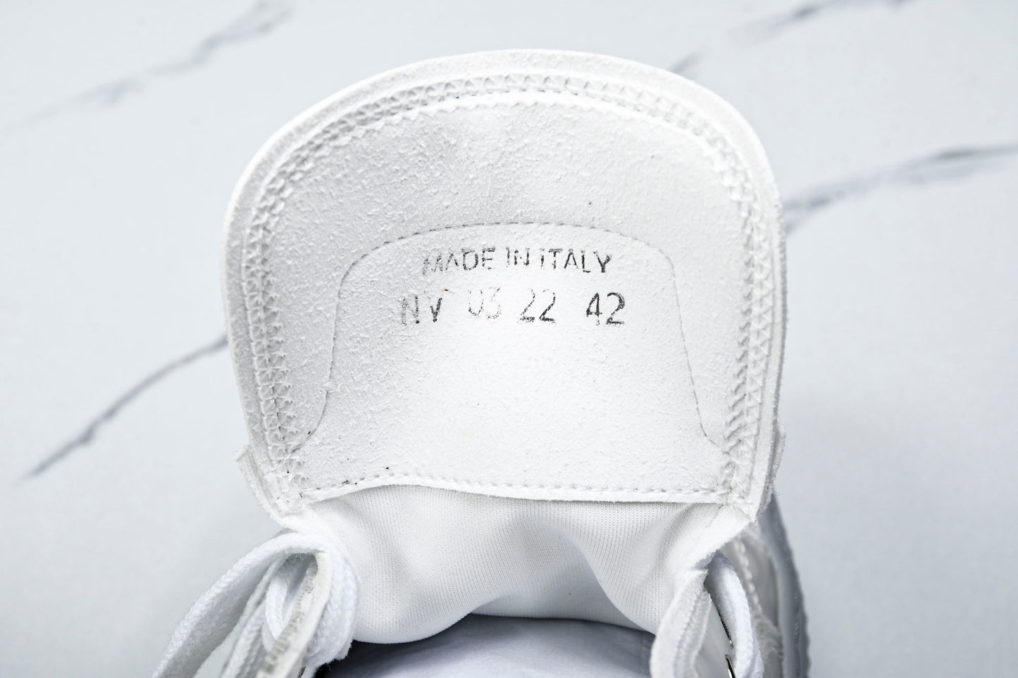 D1or B23 Low ‘Oblique Silver’