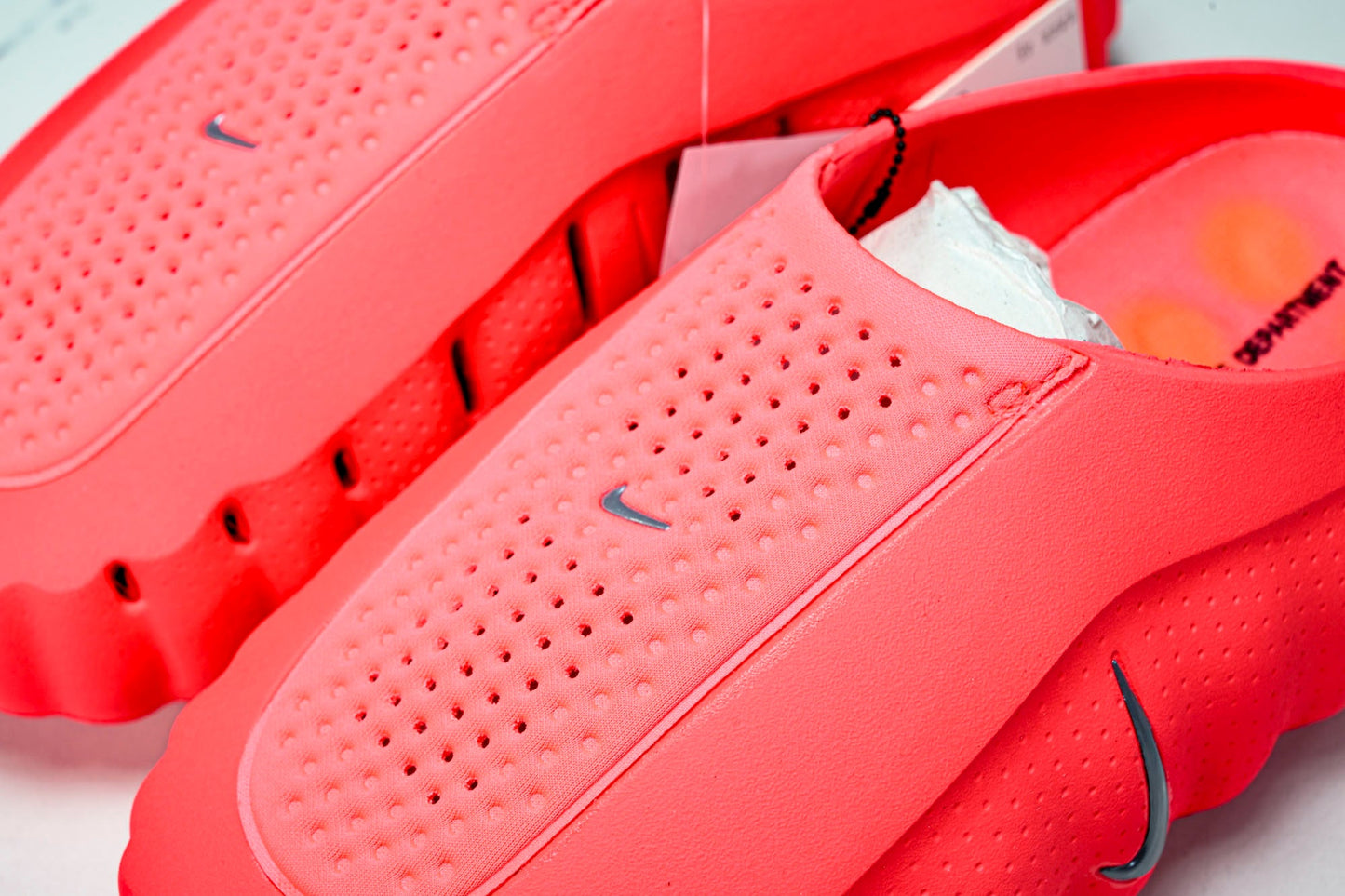 Mind 001 Slide 'Solar Red'