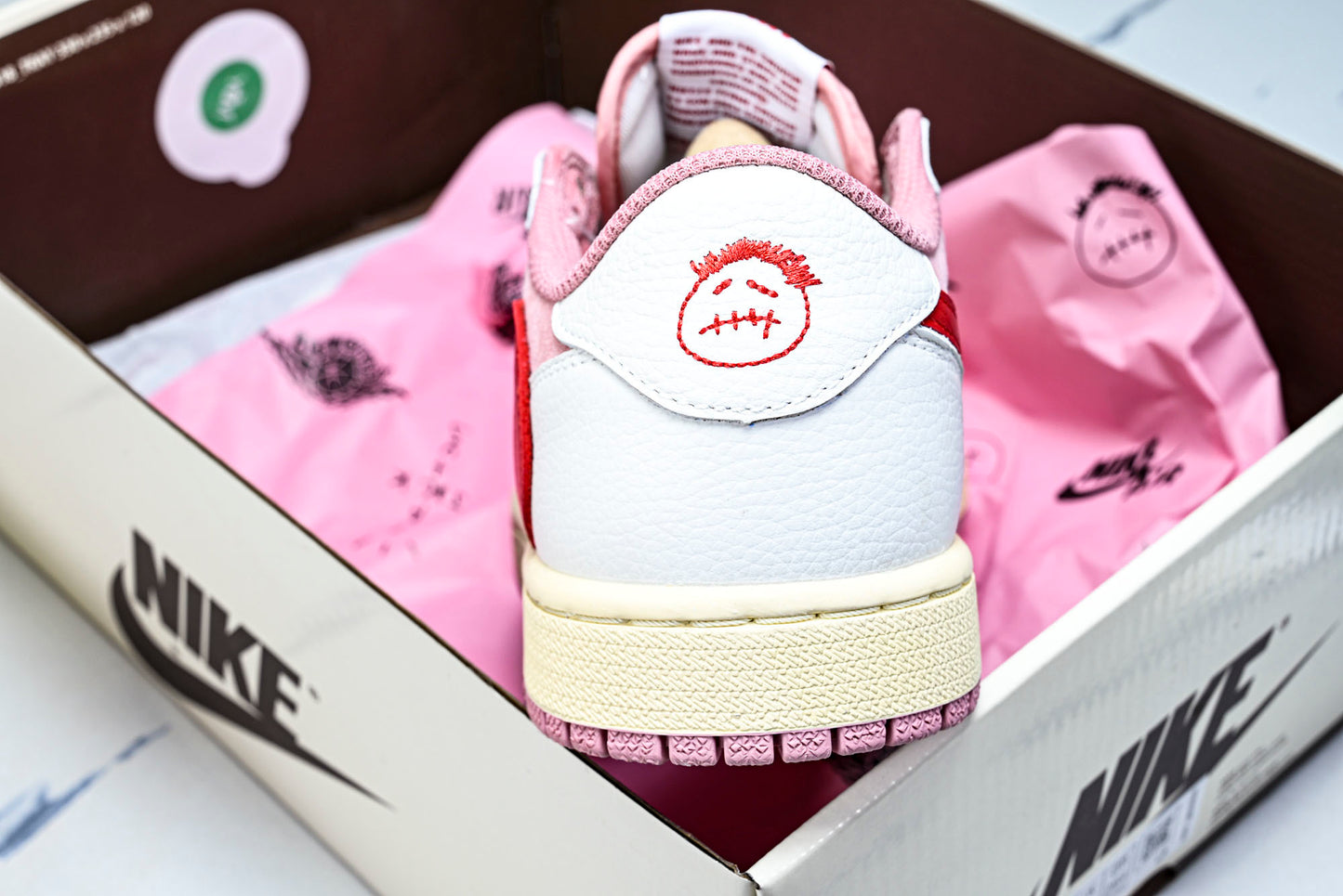 Travis Scott AJ1 Retro Low OG 'Tropical Pink'