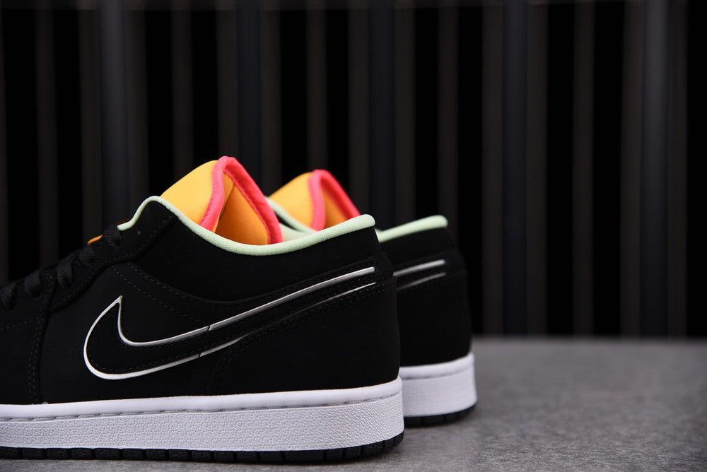 AJ1 Low SE ‘Aurora Green’
