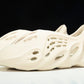 Yzy Foam RNNR 'Ararat'