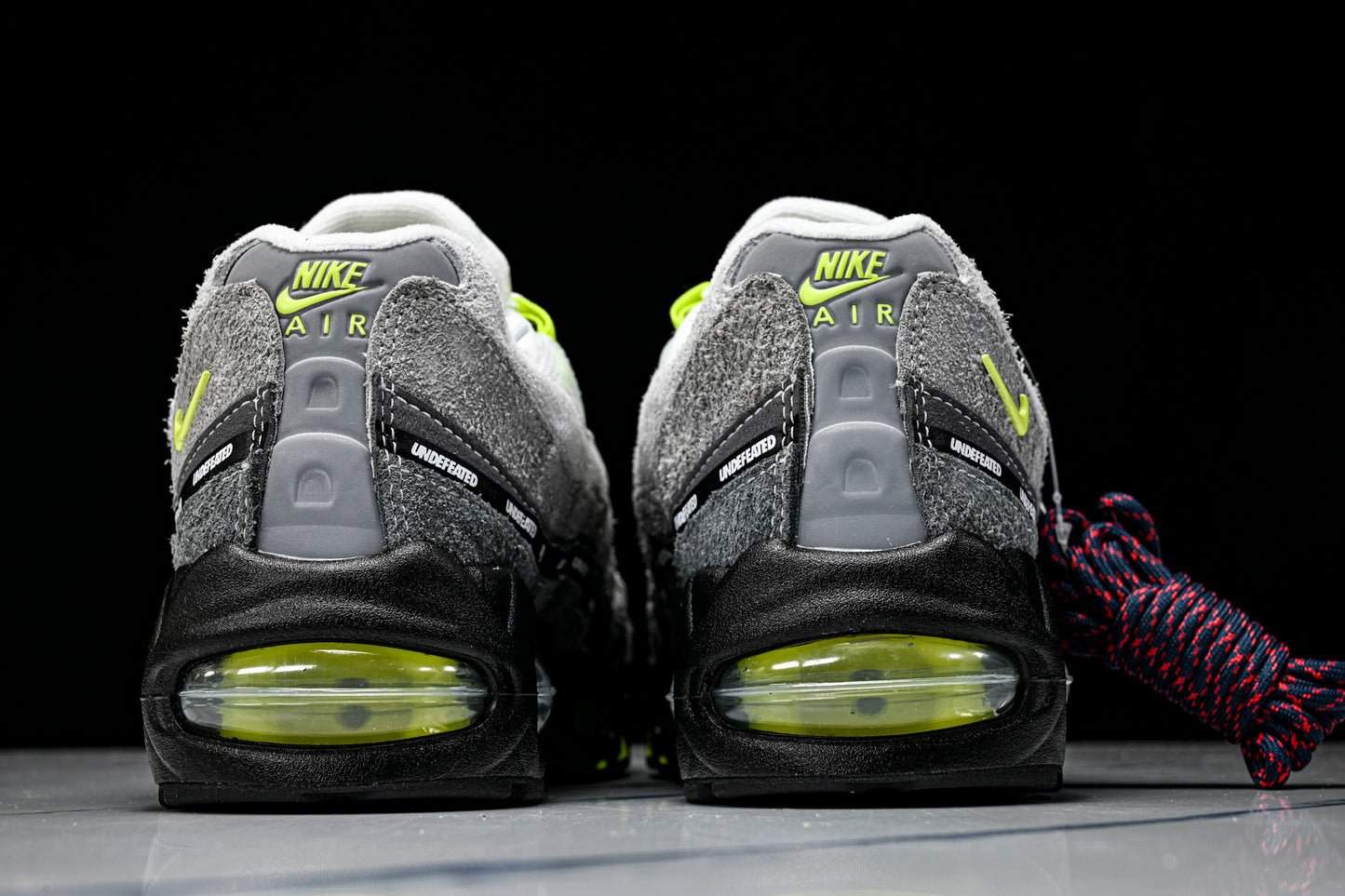 Undefeated x AM95 Geo Exclusive Pack 'NYC Neon'