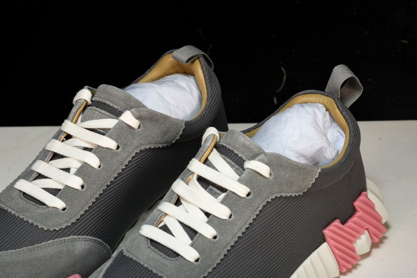 Hermès Bouncing Sneaker 'Gris Rose'
