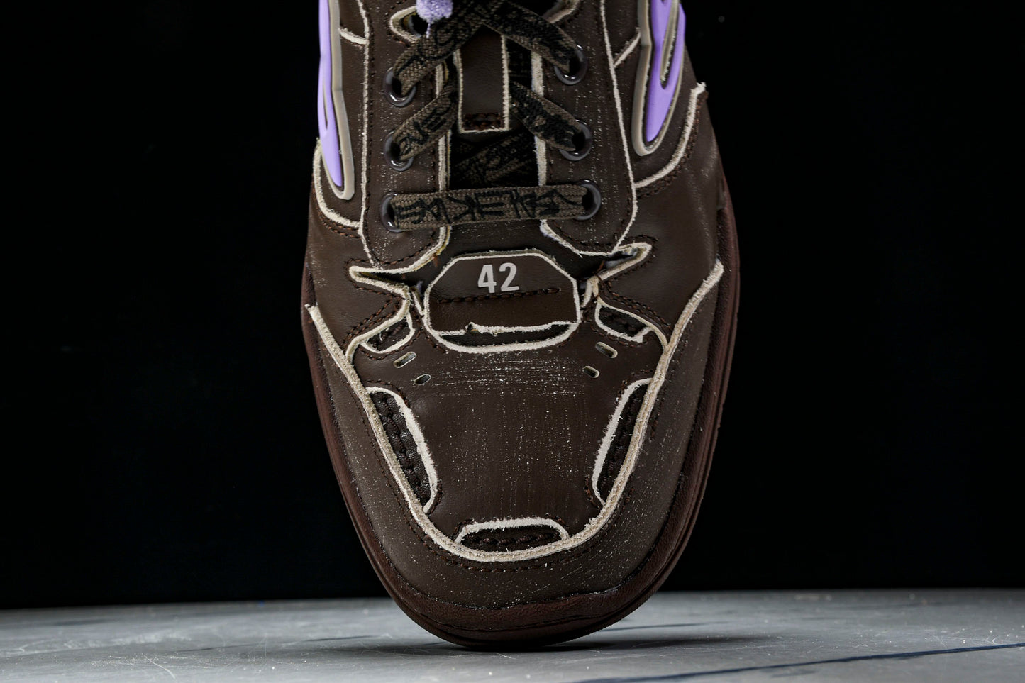 Вalenciaga Hamptons Worn-Out Sneaker 'Brown Lilac'