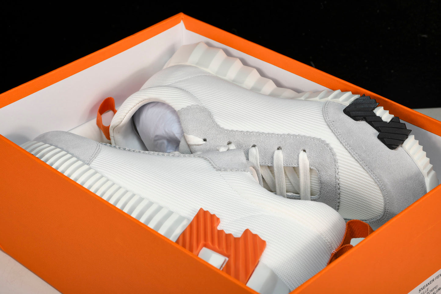 Hermès Bouncing Sneaker 'Blanc Orange Gris'