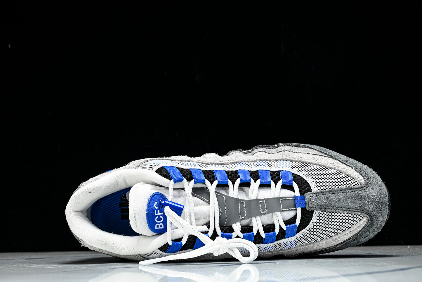 Undefeated x AM95 Geo Exclusive Pack 'Birmingham Hyper Cobalt'