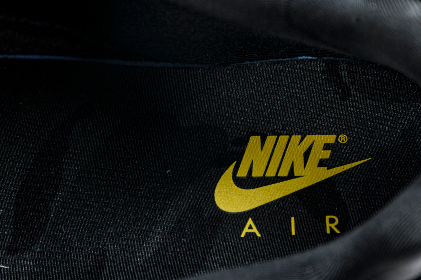 Corteiz x AM95 'Honey Black'