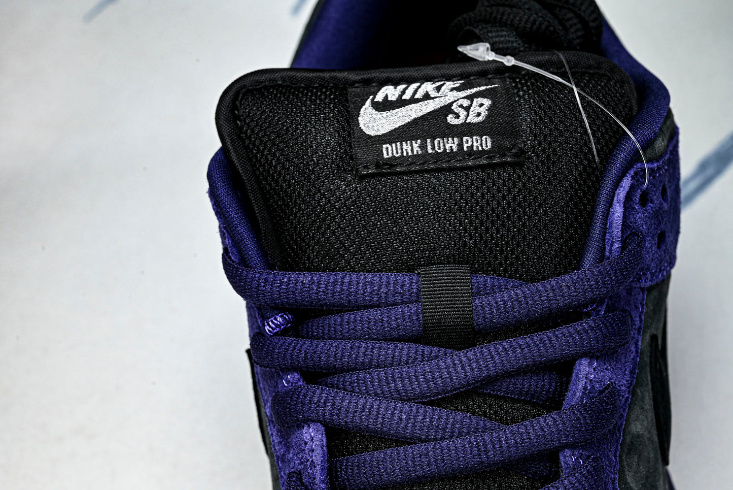 SB Dnk Low x Supreme 94 Ink