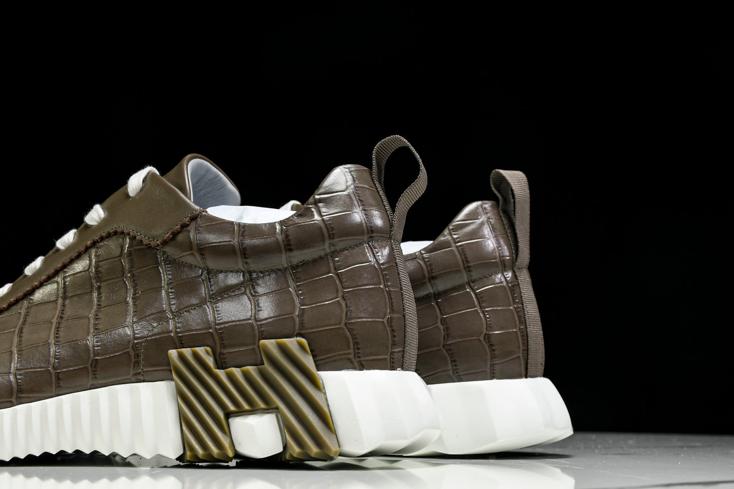 Hermès Bouncing Sneaker 'Etoupe Crocodile'