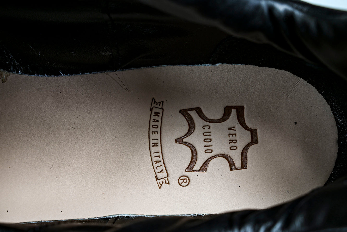 Supreme x AM95 Lux 'Black'