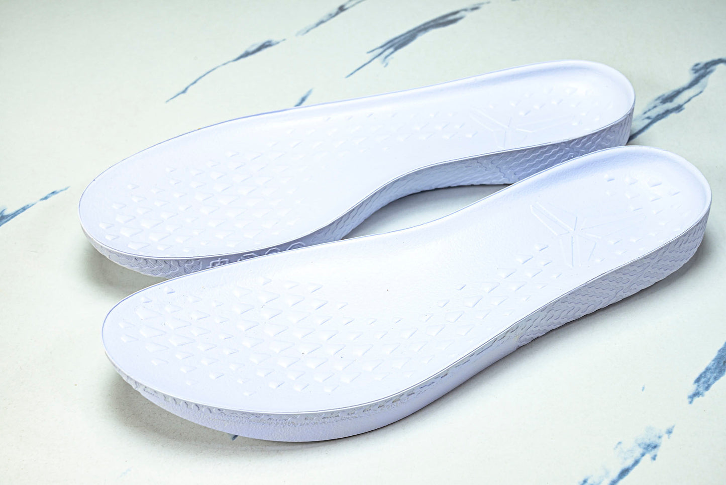 Kobe 8 Protro Oregon Ducks PE 'Yellow'