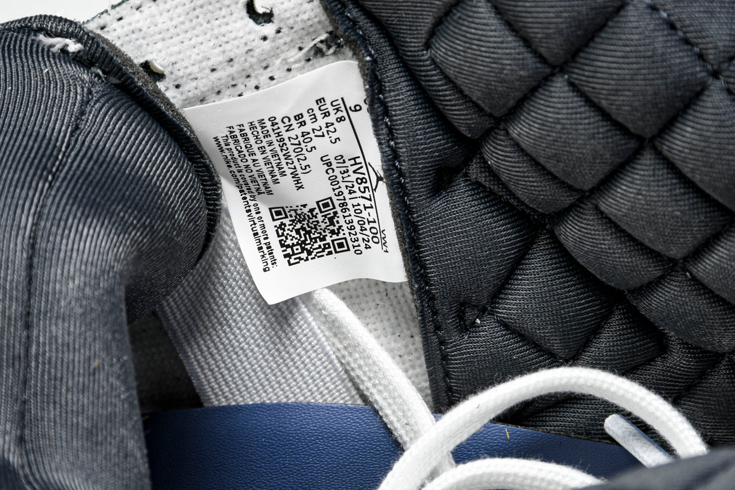 AJ3 Retro OG x A Ma Maniere 'Diffused Blue'