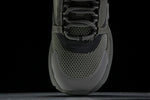 D1or B22 'Triple Grey'