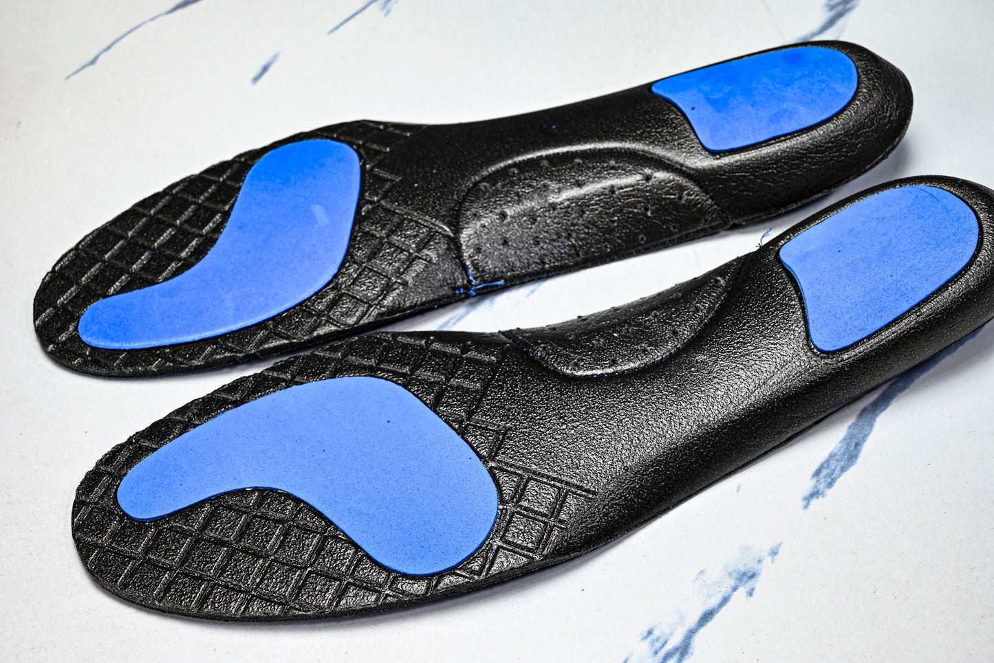 Supreme x AM95 Lux 'Hyper Cobalt'