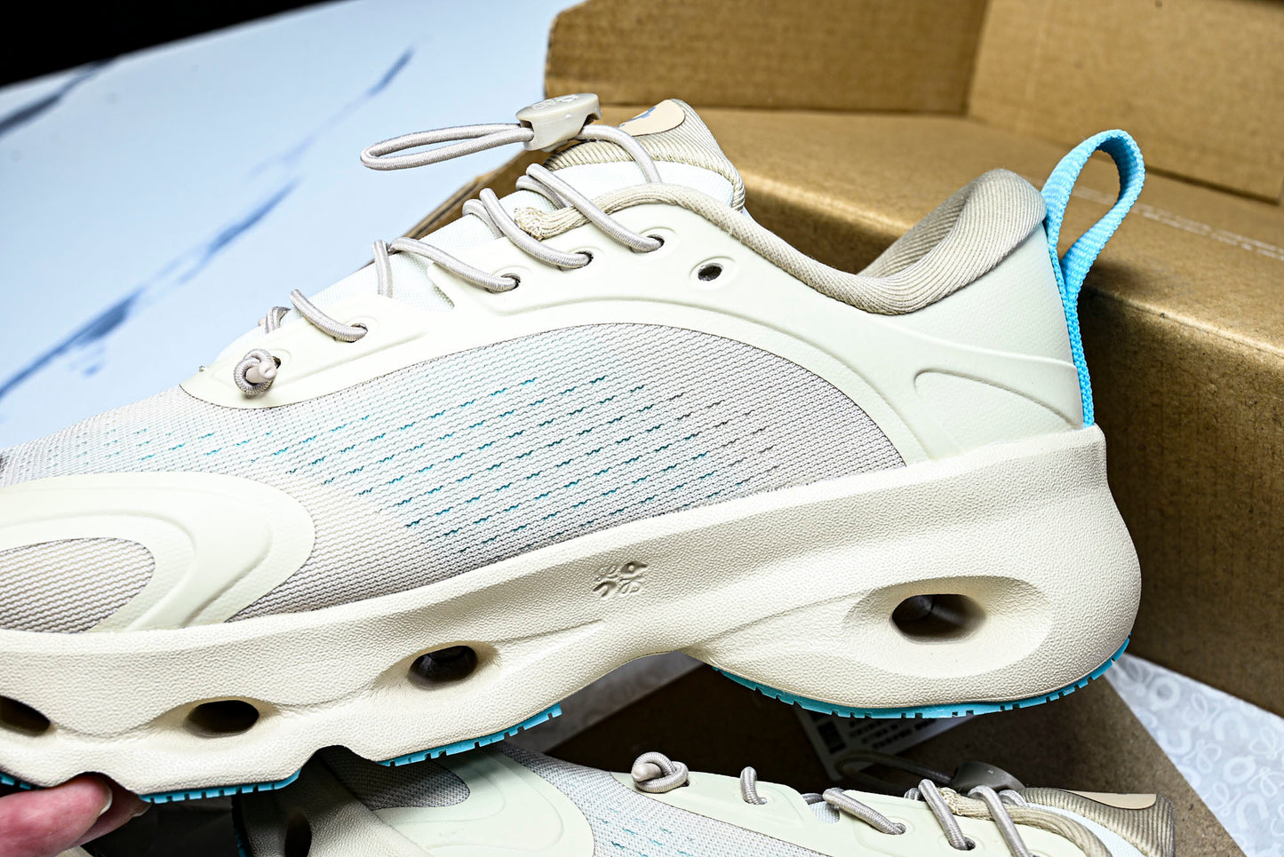 LOEWE × ON Cloudsolo 'Sand Turquoise'