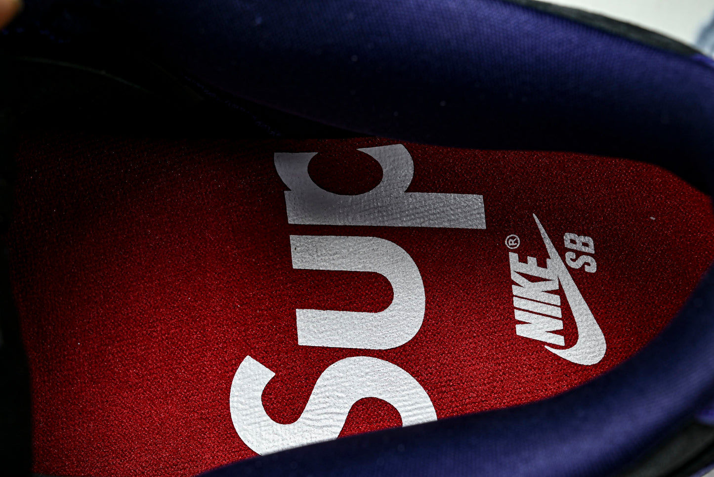 SB Dnk Low x Supreme 94 Ink