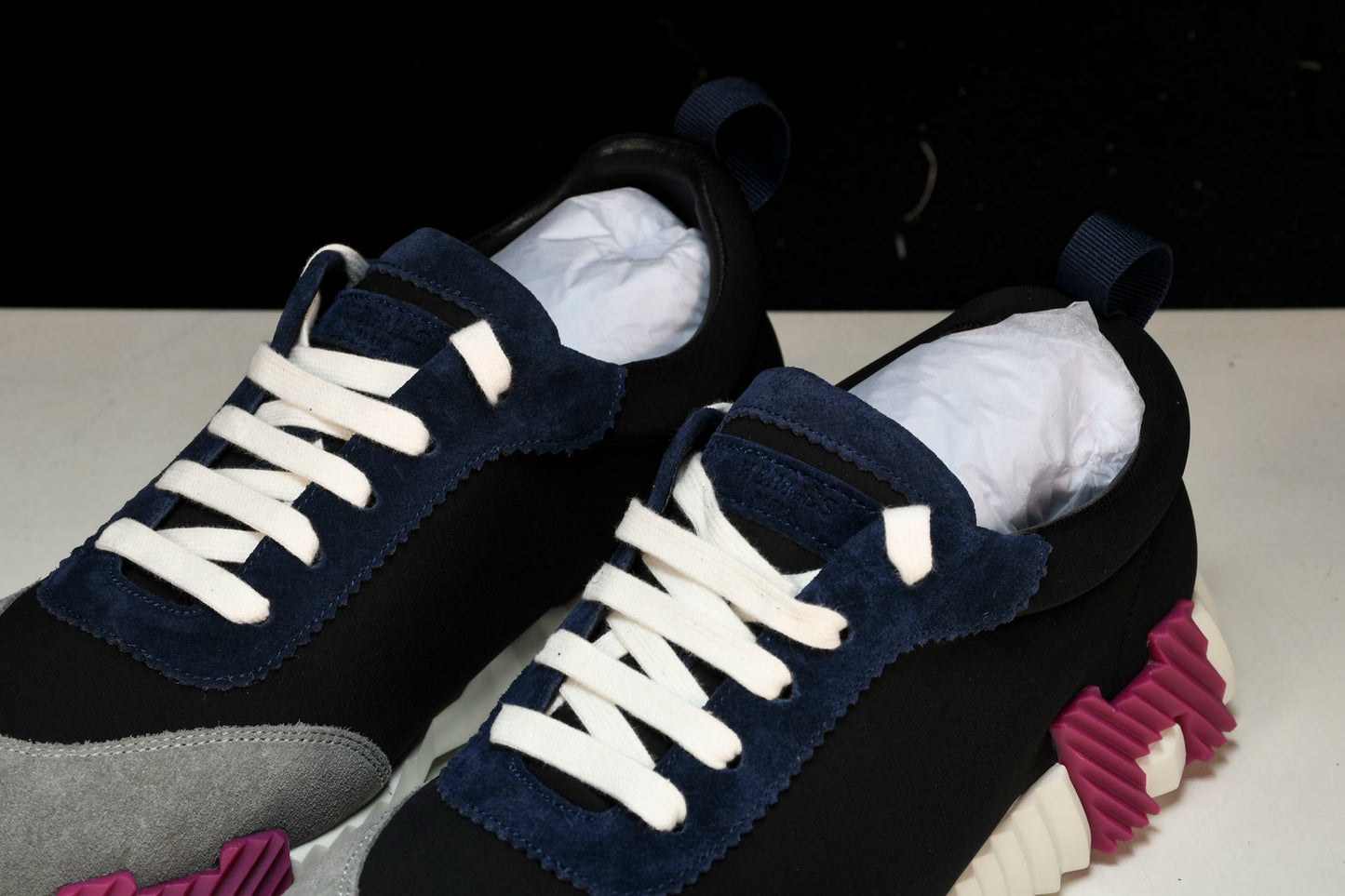 Hermès Bouncing Sneaker 'Noir Bordeaux'