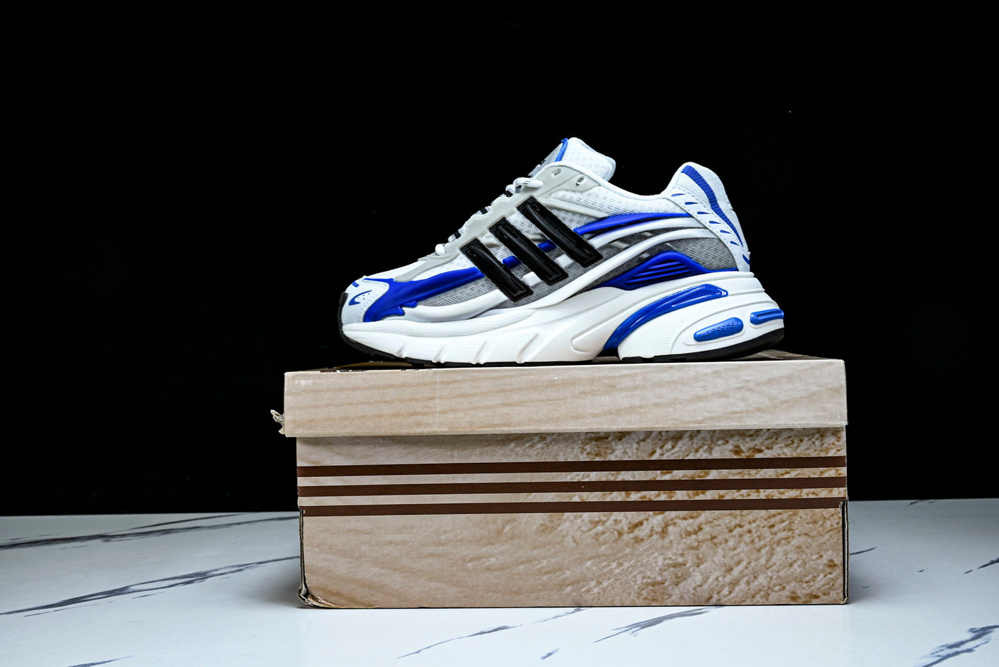 AD1STAR Jellyfish x Pharrell Williams x Virginia 'Royal Blue'