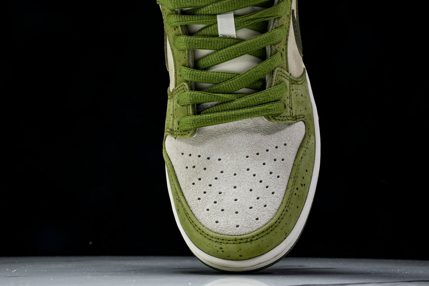 SB Dnk Low x Yuto Horigome 'Asparagus Matcha'