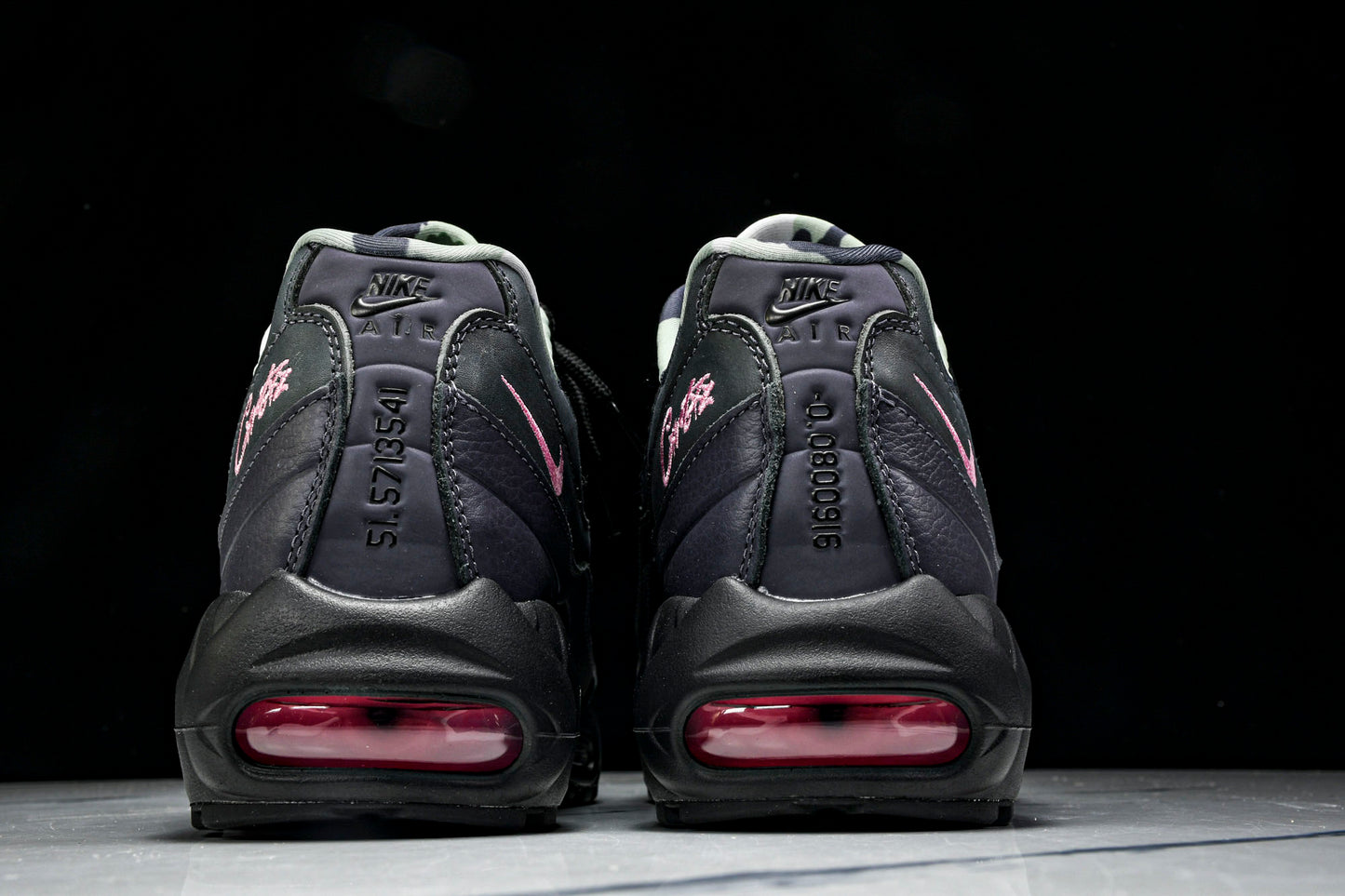 Corteiz x AM95 'Pink Beam'