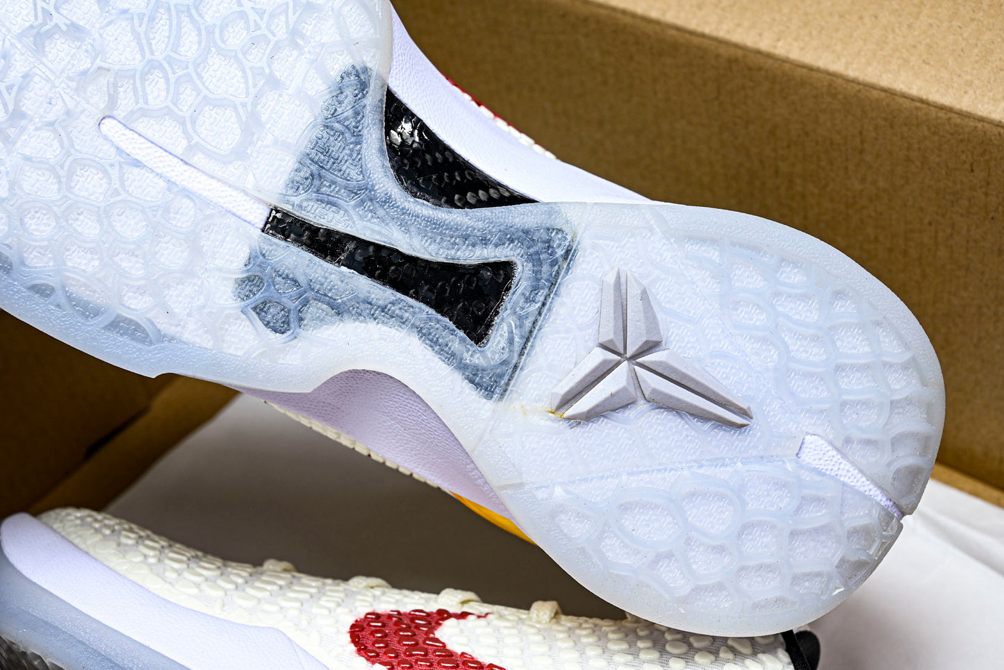 Kobe 6 Protro USC PE 'White'