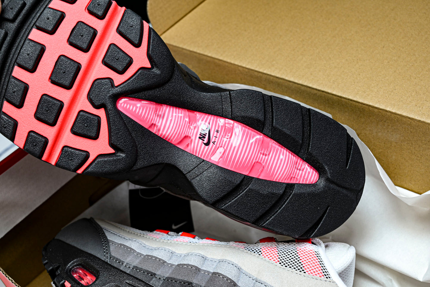 AM95 OG 'Solar Red 2.0'