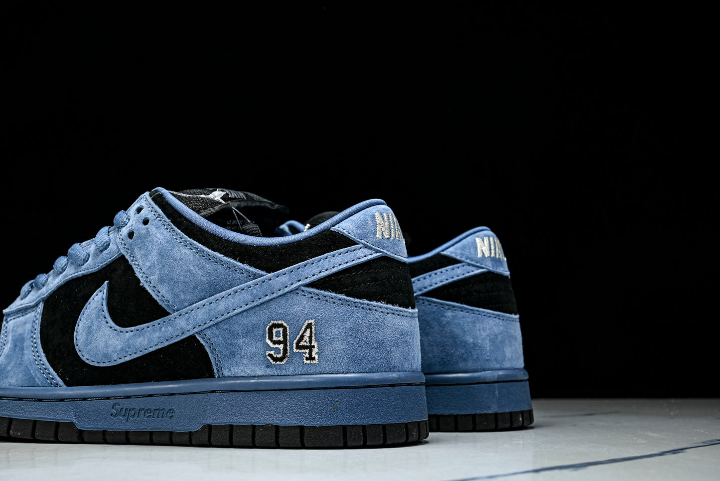 SB Dnk Low x Supreme 94 Ocean Fog