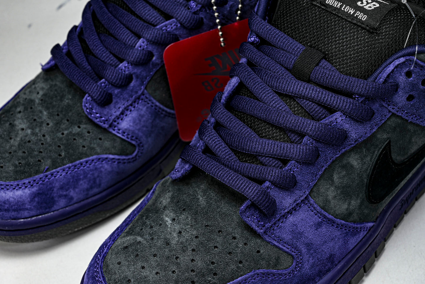 SB Dnk Low x Supreme 94 Ink