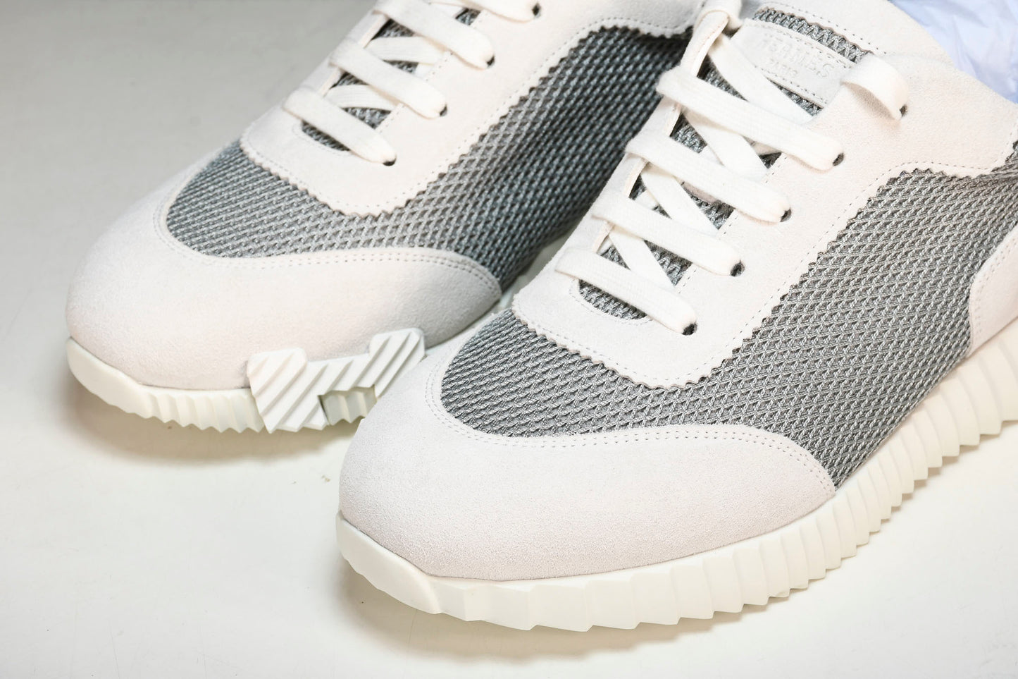 Hermès Bouncing Sneaker 'Gris Lulea Blanc'