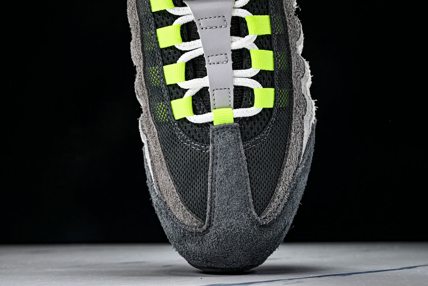 AM95 OG 'Reverse Gradient Neon'