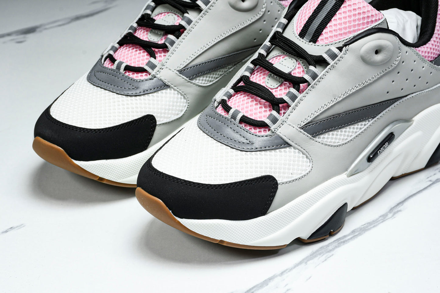 D1or B22 'Pale Pink Grey'