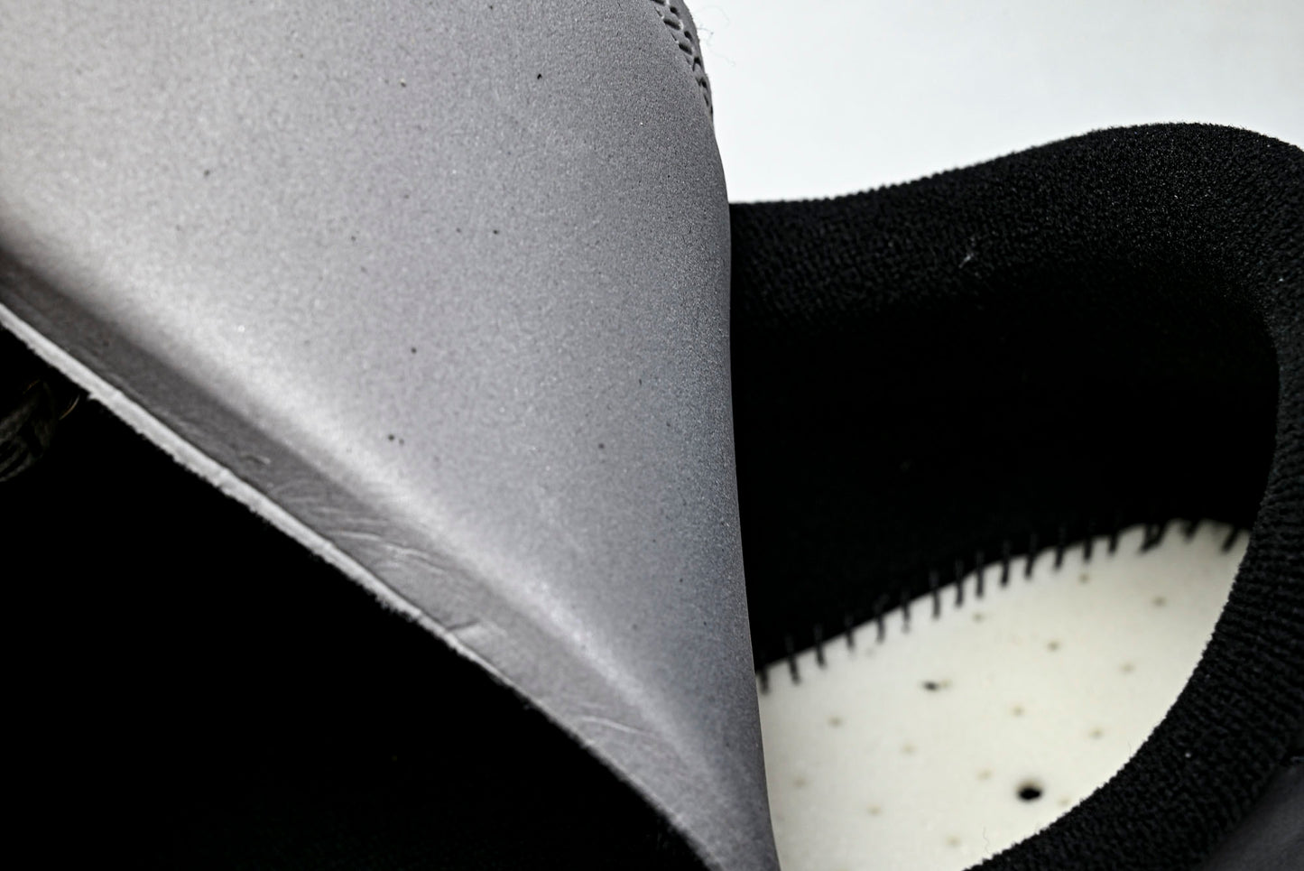 Вalenciaga Hamptons Worn-Out Sneaker 'Black'
