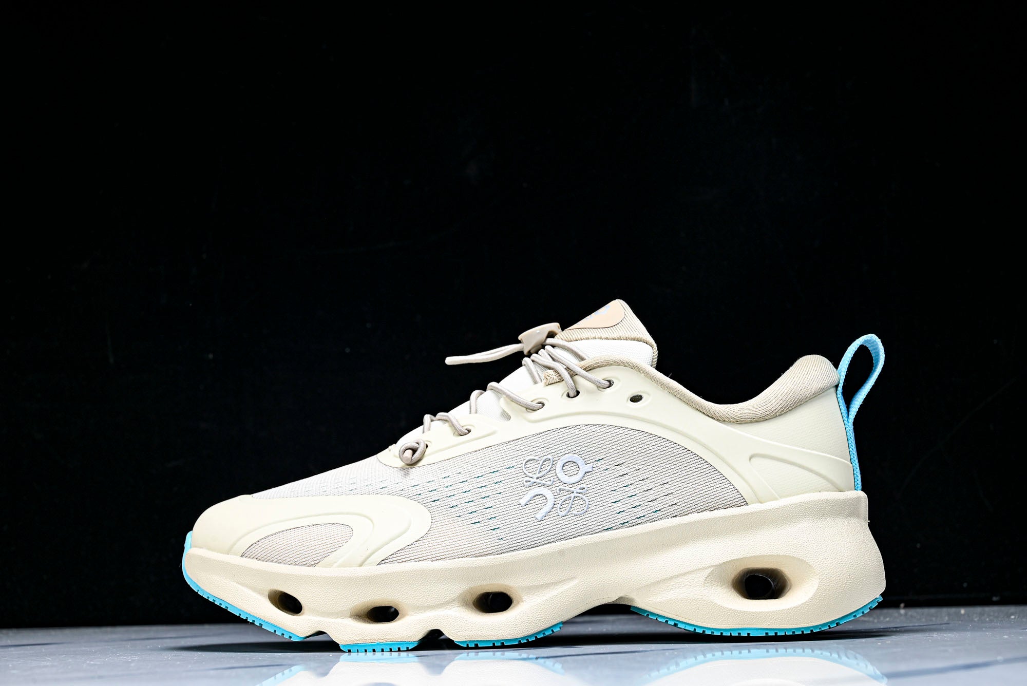 LOEWE × ON Cloudsolo 'Sand Turquoise'